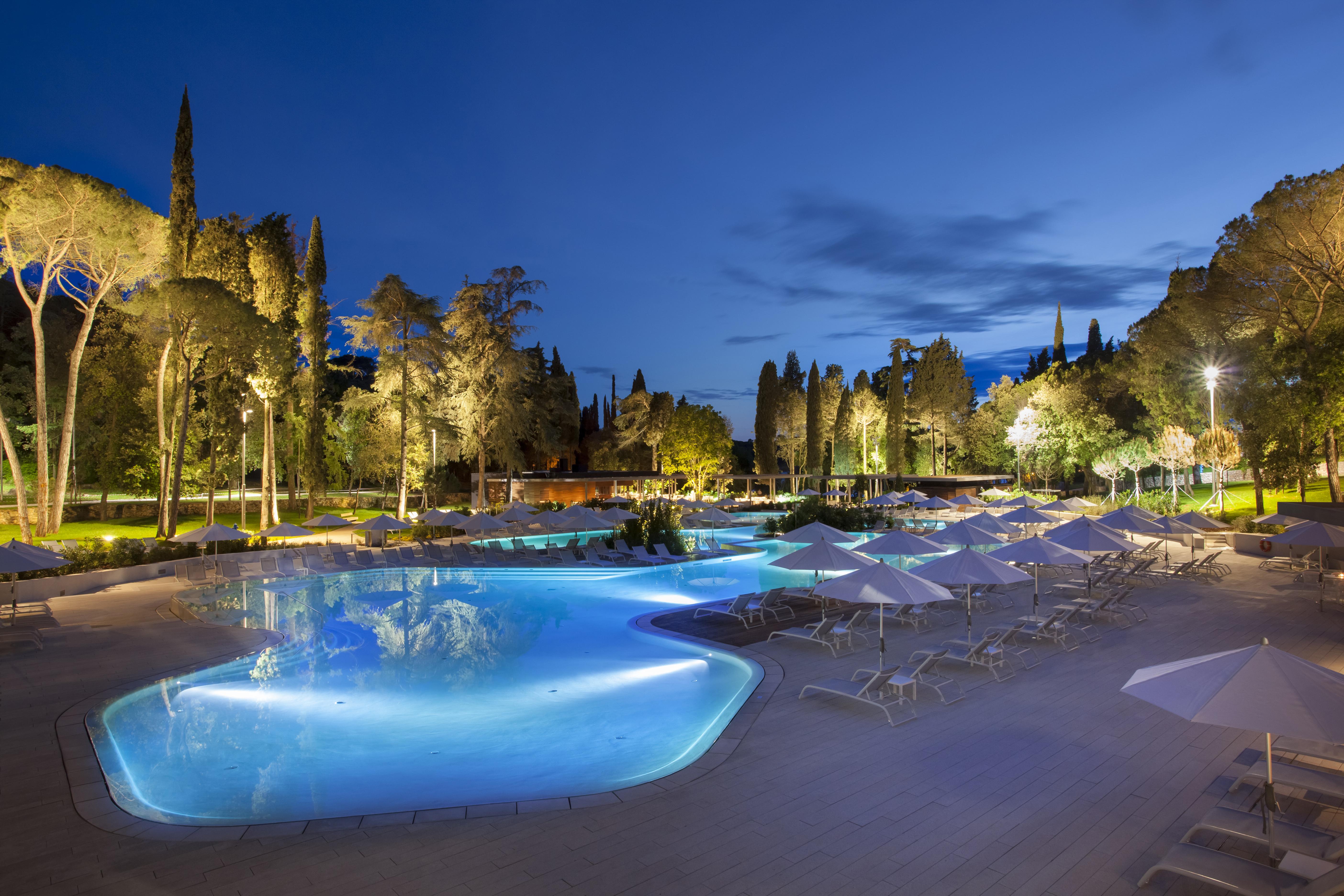 Lone Hotel By Maistra Collection Rovinj Luaran gambar The resort's main pool